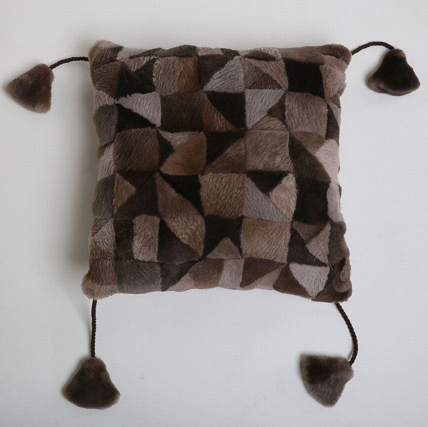 подушка из  бобра фото