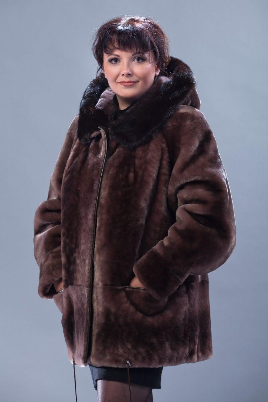 Пальто из овчины с капюшоном из норки фото