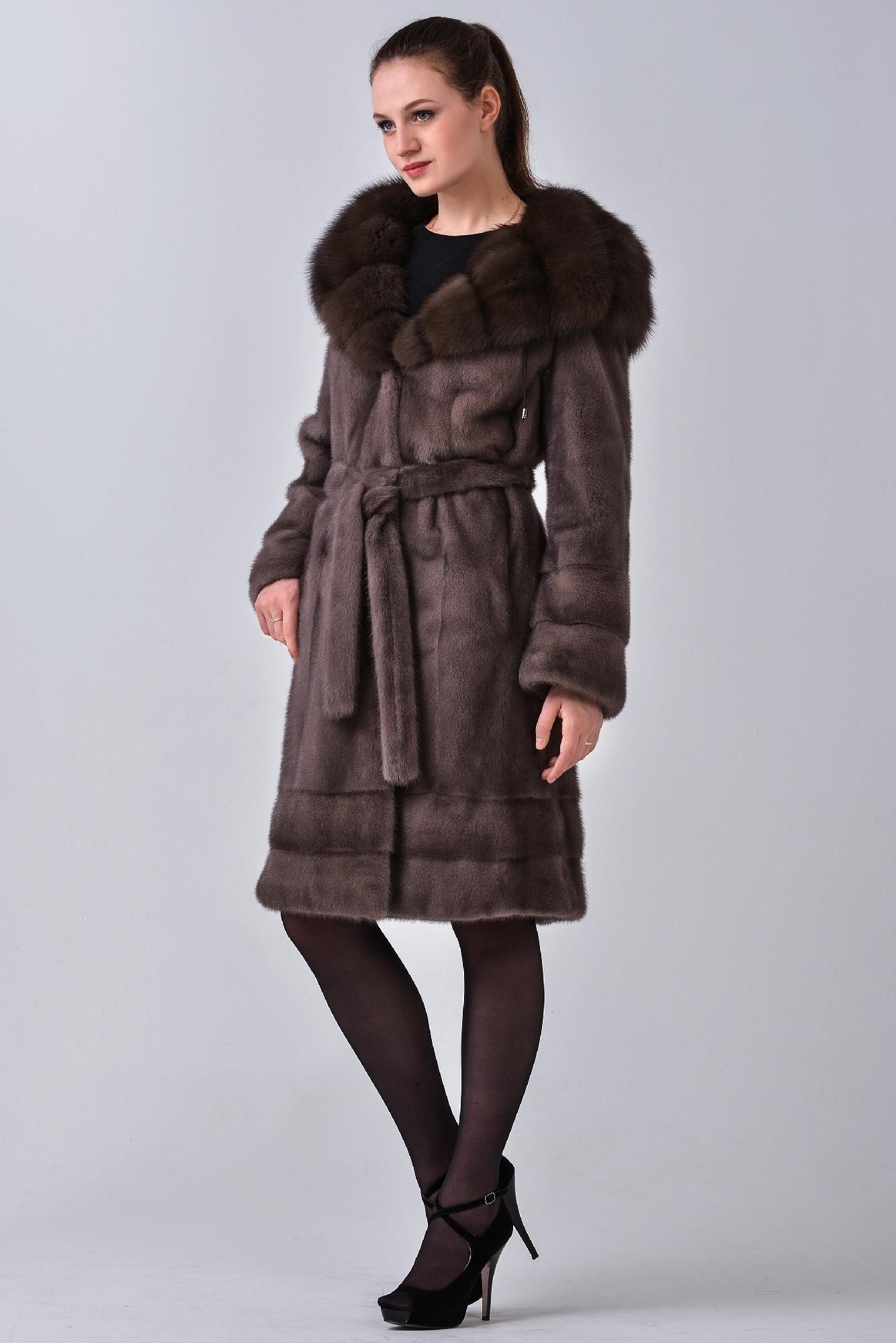 Норковая шуба с капюшоном из куницы фото
