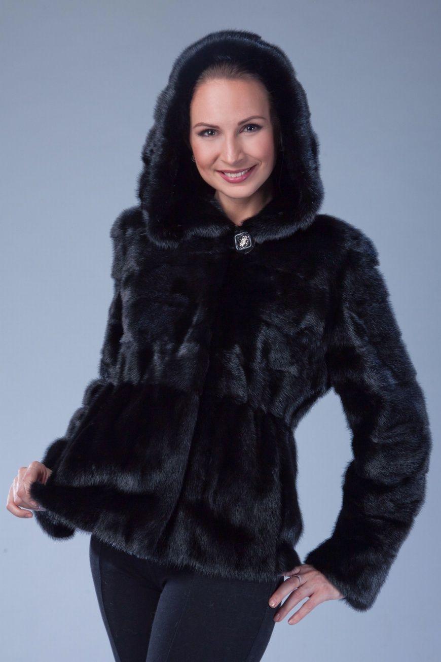 Куртка женская из меха норки с капюшоном фото