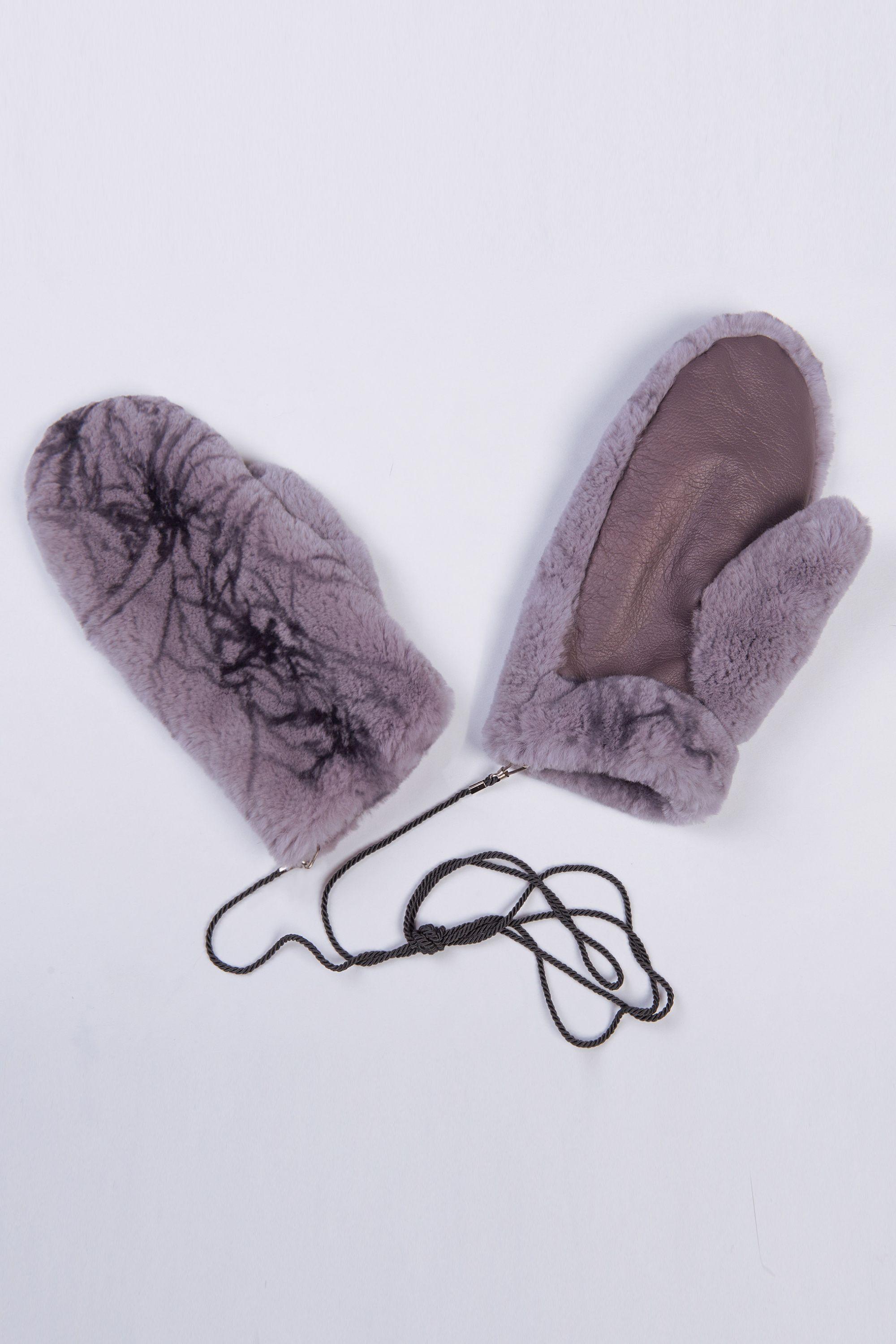 Варежки из меха кролика фото